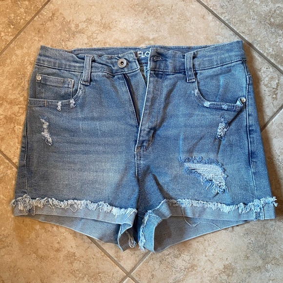 Wallflower SIZE 9 - Picture 3 of 4